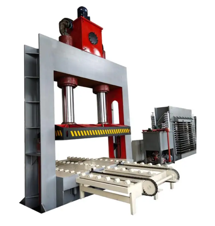 Фанерное оборудование Машина для холодного прессования Mingding, используемая для предварительного прессования перед горячим прессованием